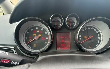 Opel Zafira C рестайлинг, 2012 год, 1 100 000 рублей, 18 фотография