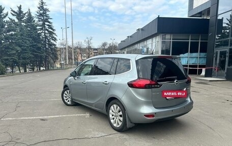 Opel Zafira C рестайлинг, 2012 год, 1 100 000 рублей, 26 фотография