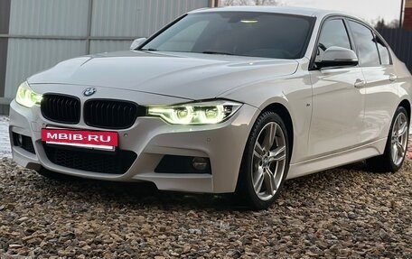 BMW 3 серия, 2018 год, 2 800 000 рублей, 3 фотография