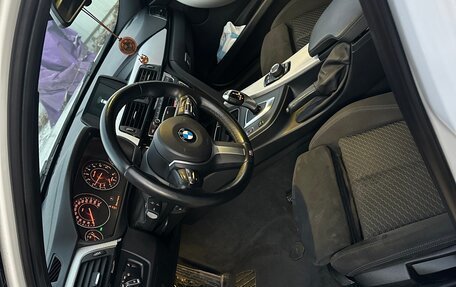 BMW 3 серия, 2018 год, 2 800 000 рублей, 21 фотография