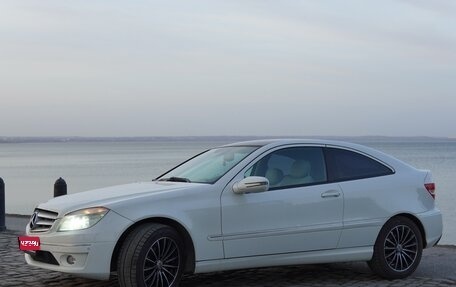 Mercedes-Benz CLC-Класс, 2008 год, 900 000 рублей, 1 фотография