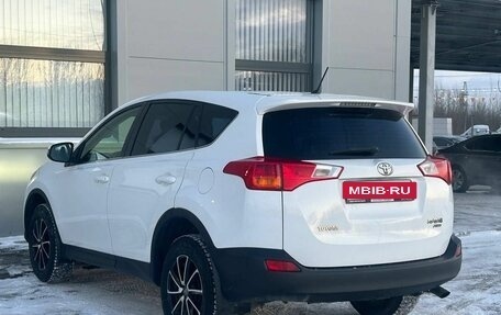 Toyota RAV4, 2014 год, 1 730 000 рублей, 4 фотография