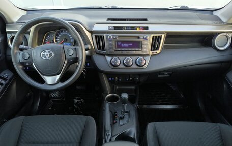 Toyota RAV4, 2014 год, 1 730 000 рублей, 9 фотография