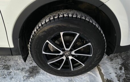 Toyota RAV4, 2014 год, 1 730 000 рублей, 12 фотография