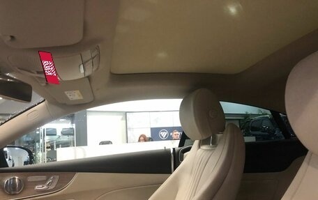 Mercedes-Benz E-Класс, 2018 год, 4 650 000 рублей, 9 фотография