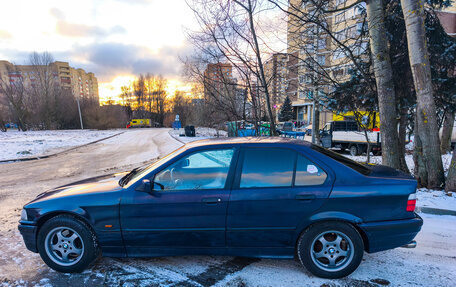 BMW 3 серия, 1995 год, 360 000 рублей, 8 фотография
