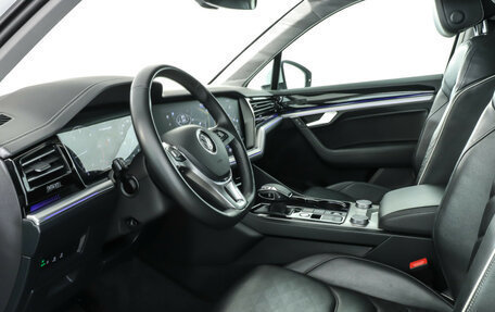 Volkswagen Touareg III, 2021 год, 6 499 000 рублей, 18 фотография