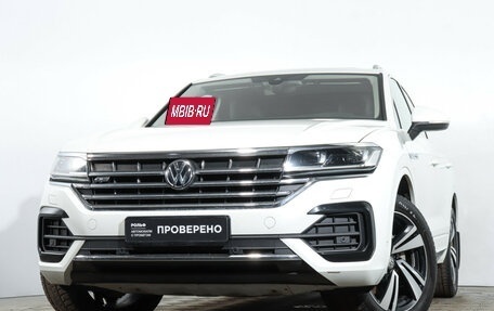 Volkswagen Touareg III, 2021 год, 6 499 000 рублей, 7 фотография