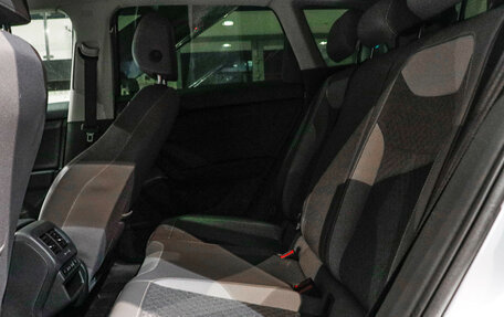 Volkswagen Taos, 2021 год, 2 650 000 рублей, 8 фотография