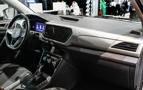 Volkswagen Taos, 2021 год, 2 650 000 рублей, 7 фотография