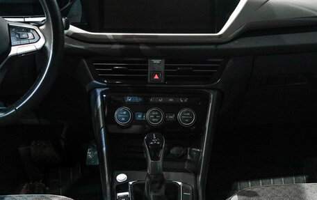 Volkswagen Taos, 2021 год, 2 650 000 рублей, 11 фотография