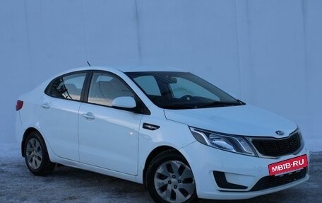 KIA Rio III рестайлинг, 2014 год, 840 000 рублей, 4 фотография