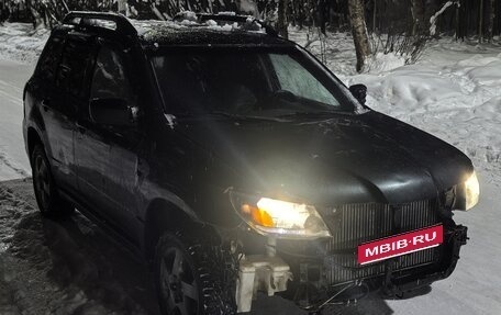 Mitsubishi Outlander III рестайлинг 3, 2002 год, 225 000 рублей, 1 фотография