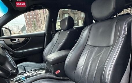 Infiniti QX70, 2014 год, 2 220 000 рублей, 5 фотография