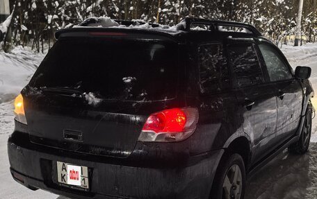 Mitsubishi Outlander III рестайлинг 3, 2002 год, 225 000 рублей, 6 фотография