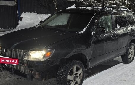 Mitsubishi Outlander III рестайлинг 3, 2002 год, 225 000 рублей, 2 фотография