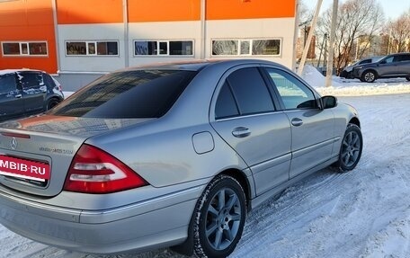 Mercedes-Benz C-Класс, 2006 год, 480 000 рублей, 4 фотография
