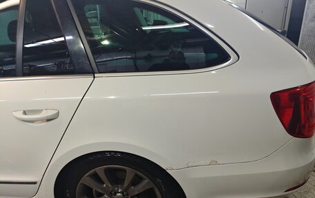 Skoda Superb III рестайлинг, 2013 год, 1 500 000 рублей, 19 фотография