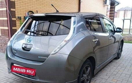Nissan Leaf I, 2013 год, 820 000 рублей, 3 фотография