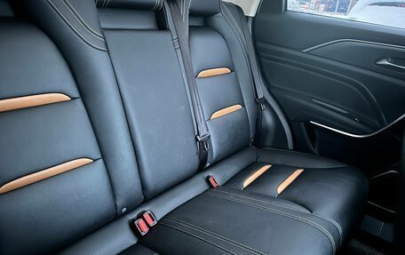 FAW Bestune T77, 2023 год, 1 682 000 рублей, 10 фотография