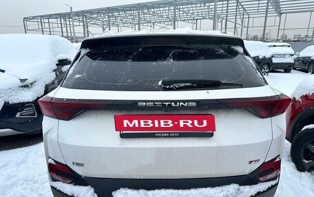 FAW Bestune T77, 2023 год, 1 682 000 рублей, 5 фотография