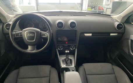 Audi A3, 2011 год, 750 000 рублей, 11 фотография