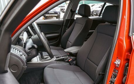 BMW 1 серия, 2010 год, 920 000 рублей, 10 фотография