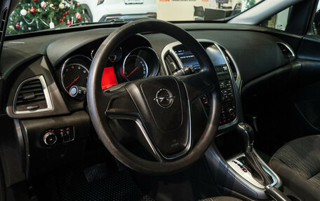 Opel Astra J, 2013 год, 747 000 рублей, 13 фотография