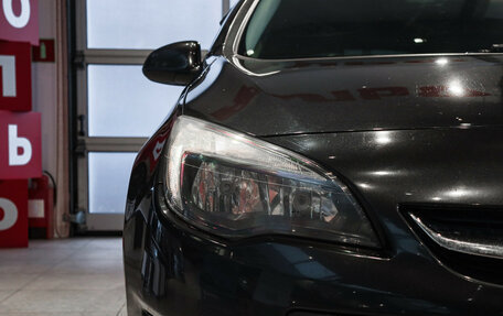 Opel Astra J, 2013 год, 747 000 рублей, 19 фотография