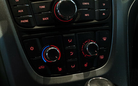 Opel Astra J, 2013 год, 747 000 рублей, 17 фотография