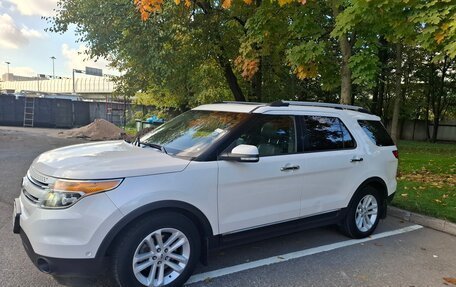 Ford Explorer VI, 2012 год, 1 350 000 рублей, 2 фотография