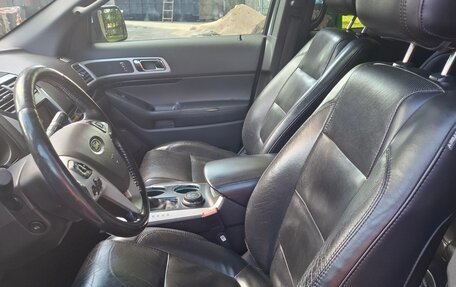 Ford Explorer VI, 2012 год, 1 350 000 рублей, 8 фотография