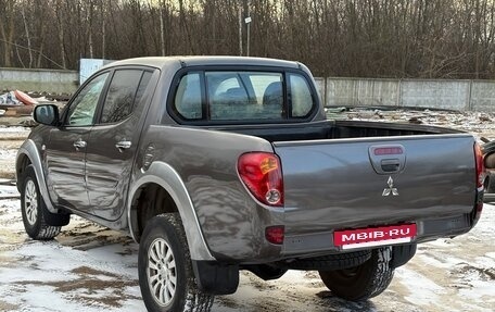 Mitsubishi L200 IV рестайлинг, 2013 год, 1 525 000 рублей, 7 фотография