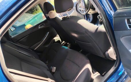 Hyundai Solaris II рестайлинг, 2012 год, 680 000 рублей, 11 фотография