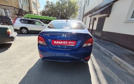 Hyundai Solaris II рестайлинг, 2012 год, 680 000 рублей, 10 фотография