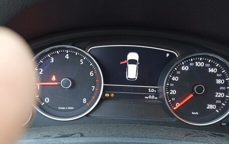 Volkswagen Touareg III, 2012 год, 2 100 000 рублей, 6 фотография