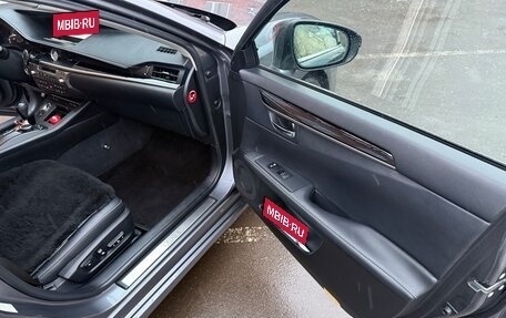 Lexus ES VII, 2013 год, 2 700 000 рублей, 24 фотография