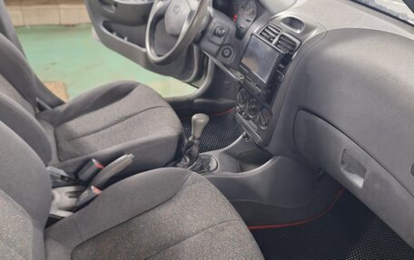 Hyundai Accent II, 2005 год, 269 000 рублей, 18 фотография