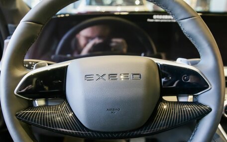 CheryExeed TXL, 2024 год, 3 900 000 рублей, 11 фотография