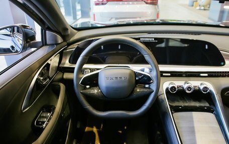 CheryExeed TXL, 2024 год, 3 900 000 рублей, 15 фотография