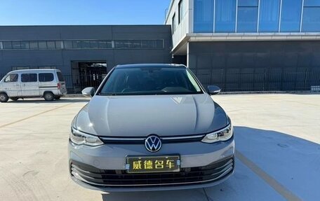 Volkswagen Golf VIII, 2021 год, 1 900 000 рублей, 12 фотография