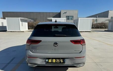 Volkswagen Golf VIII, 2021 год, 1 900 000 рублей, 1 фотография