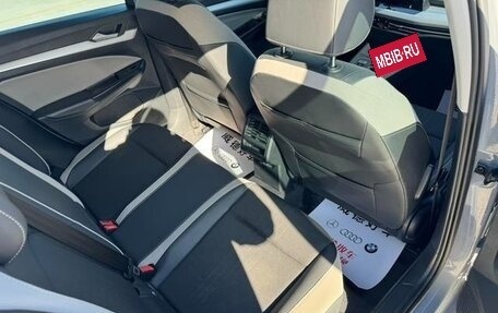 Volkswagen Golf VIII, 2021 год, 1 900 000 рублей, 8 фотография