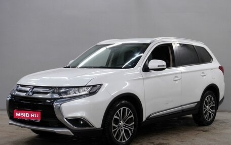 Mitsubishi Outlander III рестайлинг 3, 2018 год, 2 258 000 рублей, 1 фотография