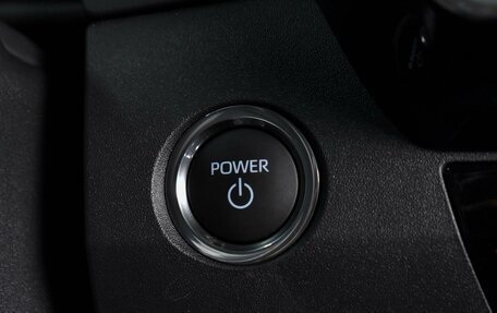 Toyota Camry, 2025 год, 4 825 000 рублей, 20 фотография