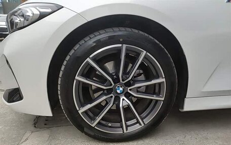 BMW 3 серия, 2024 год, 3 700 000 рублей, 16 фотография