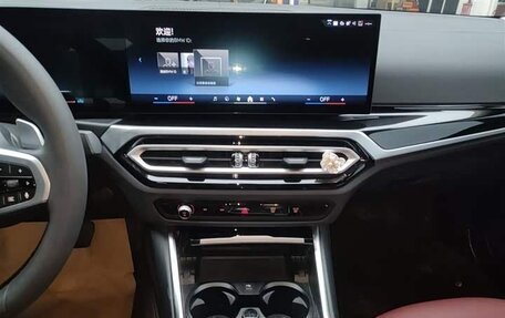 BMW 3 серия, 2024 год, 3 700 000 рублей, 21 фотография