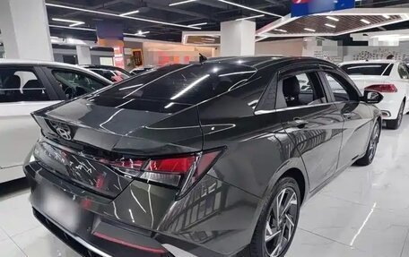 Hyundai Elantra, 2025 год, 2 050 000 рублей, 13 фотография