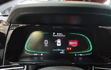 Hyundai Elantra, 2025 год, 2 050 000 рублей, 10 фотография