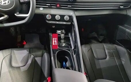 Hyundai Elantra, 2025 год, 2 050 000 рублей, 12 фотография